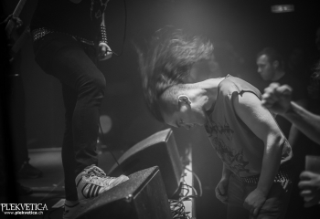 Total Annihilation - Photo By Ariane