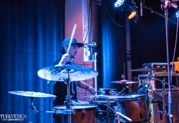 Until Resistance Falls - Photo by Marc