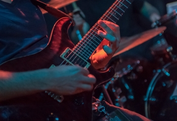 White Walls - Photo by Marc