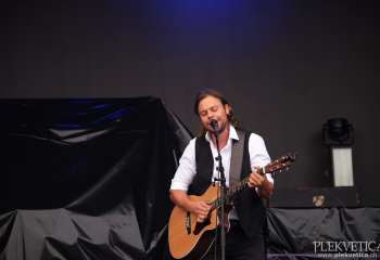 77 Bombay Street -  Photo By Peti