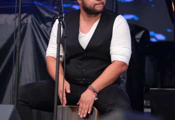 77 Bombay Street -  Photo By Peti