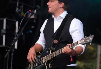 77 Bombay Street -  Photo By Peti