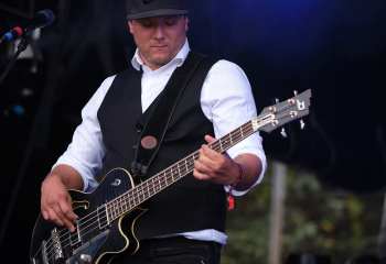 77 Bombay Street -  Photo By Peti