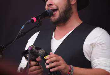 77 Bombay Street -  Photo By Peti