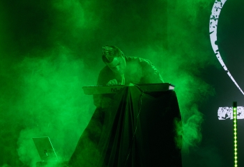 Alienare -  Photo By Peti