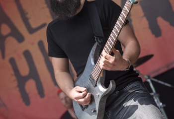 Almøst Human - Photo By Dänu