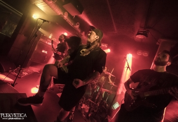 AM:PM - Photo By Dänu