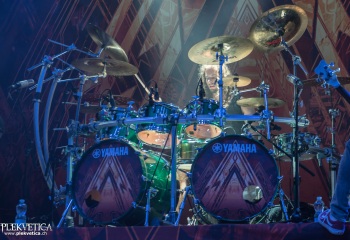 Amaranthe - Photo by Marc