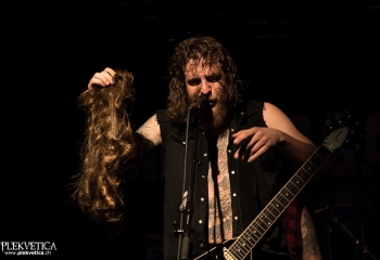 Angry Again - Photo by Nati