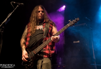 Angry Again - Photo by Nati