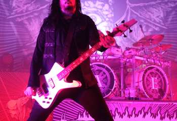 Arch Enemy -  Photo By Peti