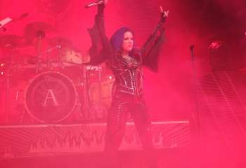 Arch Enemy -  Photo By Peti