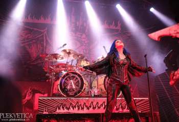 Arch Enemy -  Photo By Peti