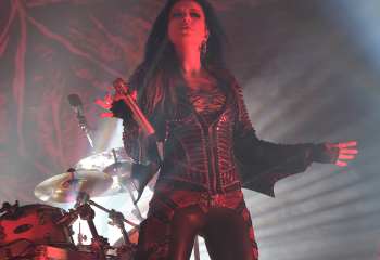 Arch Enemy -  Photo By Peti