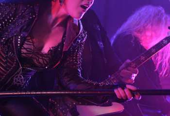 Arch Enemy -  Photo By Peti