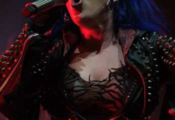 Arch Enemy -  Photo By Peti