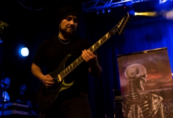 Atlas & Axis Photo by Nati