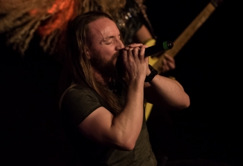 Atlas & Axis Photo by Nati