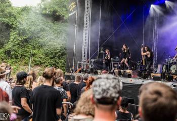 Beyond the Black - Photo by Eylül