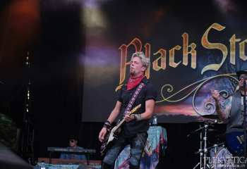 Black Stone Cherry -  Photo By Peti