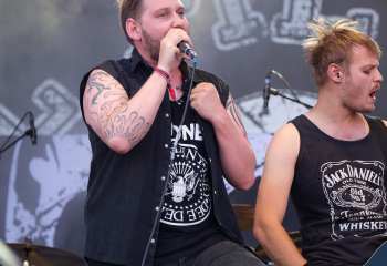 Call Me Peter -  Photo By Peti