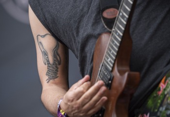 Chelsea Deadbeat Combo - Photo By Dänu