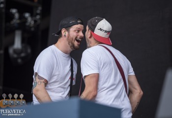 Chelsea Deadbeat Combo - Photo By Dänu