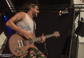 Chelsea Deadbeat Combo  - Photo By Marc