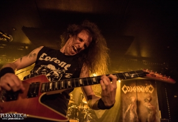 Comaniac- Photo By Marc