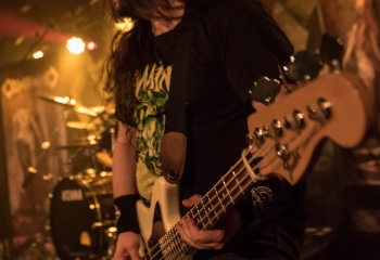 Comaniac- Photo By Marc