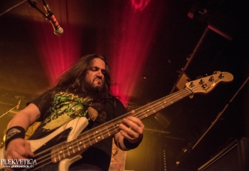 Comaniac- Photo By Marc