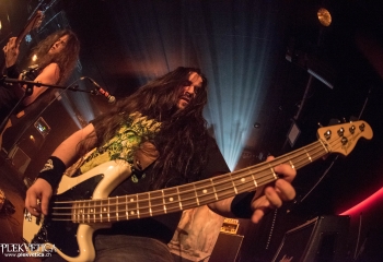 Comaniac- Photo By Marc