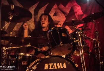 Comaniac- Photo By Marc