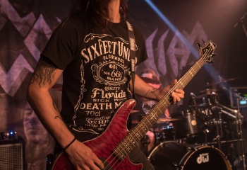 Comaniac - Photo By Marc