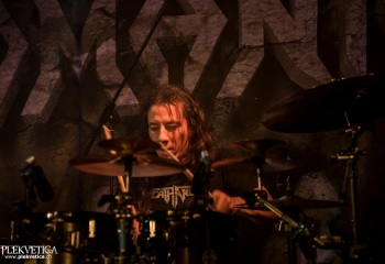 Comaniac - Photo By Marc