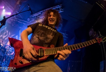 Comaniac - Photo By Marc