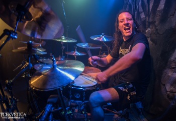 Comaniac - Photo By Marc