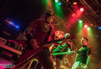 Contorsion - Photo by Marc