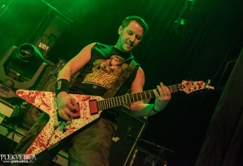 Contorsion - Photo by Marc