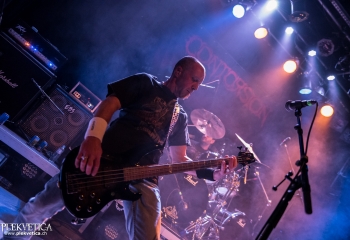 Contorsion - Photo by Marc