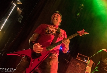 Contorsion - Photo by Marc