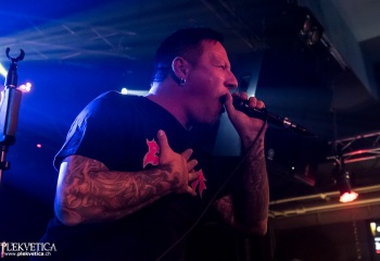 Contorsion - Photo by Nati