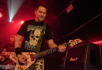 Contorison - Photo By Marc