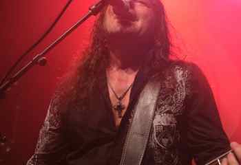 Crystal Ball - Photo By Peti