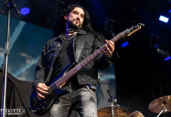 Crystal Ball - Photo by Nati