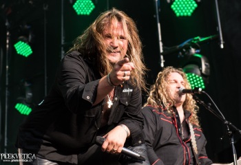 Crystal Ball - Photo by Nati