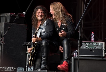 Crystal Ball - Photo by Nati