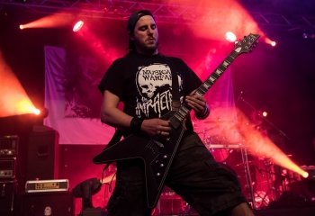 Devils Rage - Photo by Nati