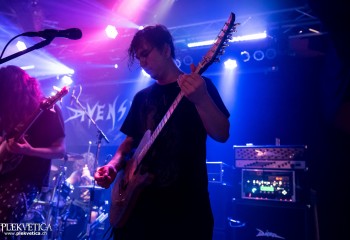 Divension - Photo by Nati