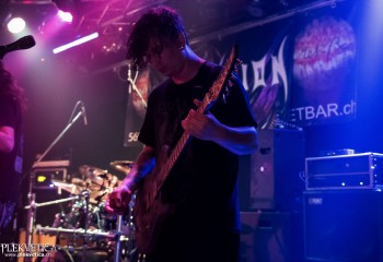 Divension - Photo by Nati